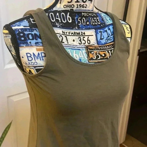 J Jill tank - Picture 2 of 4